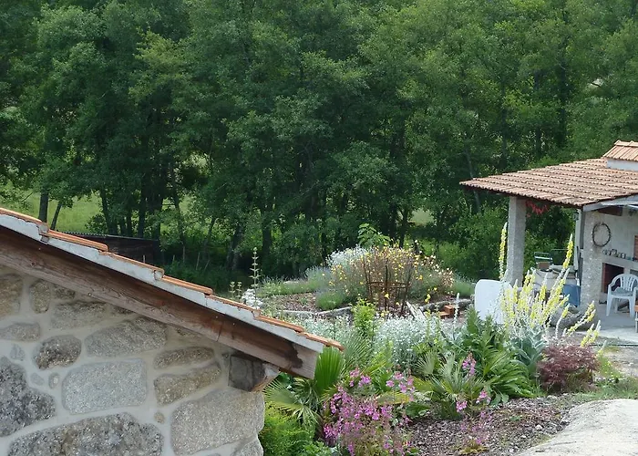 別荘 Quinta Do Cobral *